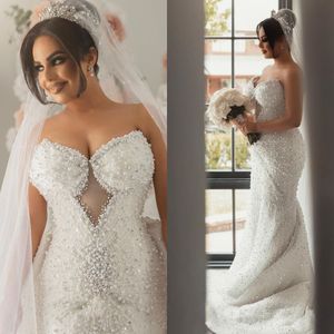 Glamorous Mermaid Wedding Dresses Sweetheart Sleeveless Tulle with a Large Number of Pearls Hollow Backless Court Gown Custom Made Plus Size Vestidos De Novia