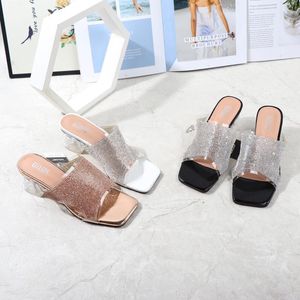 Sandaler Km-Roya 5.5 cm Crystal High Heel 2023 Elegant Rhinestone Ladies Party Shoes Summer Outdoor Sandal Flip Flop Women Glides