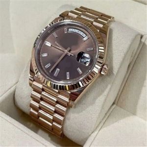 Mit Originalverpackung, brandneue Luxus-Armbanduhr, Day-Date, 41 mm, 18 Karat Everose-Gold, 228235, Schokoladen-Baguette, Schachtel/Papiere, neuwertig