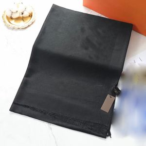 2023 새로운 봄 여름 여성 실크 스카프 스퀘어 플라워 숄 및 랩 레이디 헤어 넥 스카프 Soft Office Bandana Foulard