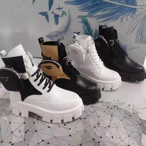 Botas de grife de grife feminino BOOT FECHER TORNO MARTIN BOOTIES NYLON POCKET Black Shoes Militares Inspirado Sapatos de combate com botas de bolsa destacável.