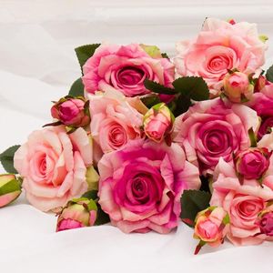 Fiori decorativi casa seta artificiale rosa fiore sposa bouquet per la decorazione delle auto nuziali festa di matrimonio