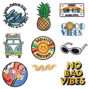 Notions Iron on Patches Cool Cartoon Embroidered Patch for Clothing with Sewing Kit for Jackets Backpacks DIY Clothes Deco