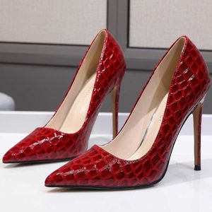 Dress Shoes Spring Office Elegant Female Embossed Pumps High Heels Stiletto Plus Size Sexy Party Pointed Toe Bridesmaid Women Shoes B0107 G230130