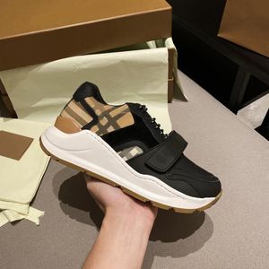 Casual Shoes randig vintage sneaker Mens kvinnor Kontrollera panelerade sneakers tr￤nare b￤r r￤nder sko mode tr￤nare man kvinna bur f￤rg bar sneakers