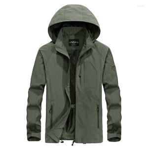 Mensjackor Mens Windbreaker Vattentät militär huva Vattentät Vindbrytare Casual Coat Male Autumn Outdoor