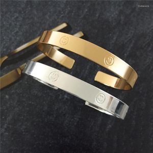 Bangle Beautiful Lovers Bracelets Mulher pulseiras de cobre e joias de ouro cúbicas de zircônia presentes trum22