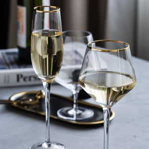 ワイングラス恋愛ゴールデンエッジレッドカップ斜めガラスハイフットボーア普通のブルゴーニュビールカップワイン