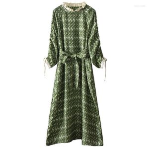 Casual Dresses High Level Skin Refreshing Green Lace Collar Waist Real Silk Twill Dress Women's 20230117