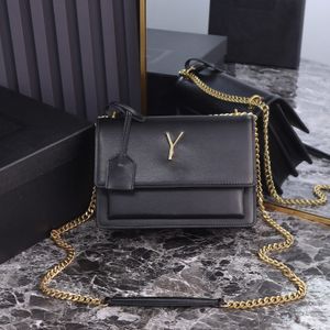 Crossbody 가방 디자이너 토트 백 여성 갈색 봉투 가방 정품 가죽 어깨 쇼핑 메신저 클러치 유명 대형 솔리드 합금 지갑 핸드백 w1