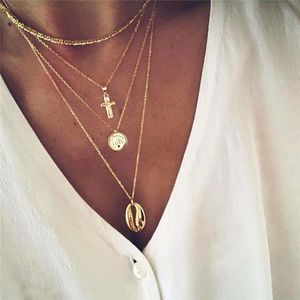 Pendant Necklaces HOCOLE Fashion Gold Color Choker Necklace For Women Bohemian Multi-layer Long Shell Charm Chain Collar Jewelry