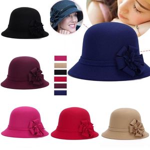 Stingy Brim Hats damer Kvinnor Vintage Wool Felt Bucket Cap Flower Cloche Bowler Hat For