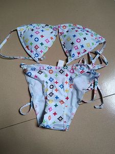 2023 Designer-Badeanzug-Frauen-Weinlese-Zapfen-Mikrovertuschung-Frauen-Bikini stellt Badebekleidung gedruckte Badeanzüge-Sommer-Strand-Abnutzungs-Schwimmen-Klage-Größe s~xl 123 ein