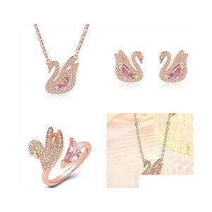 Örhängen halsband diamant smycken set pulver zirkon highend unik liten halfmoon rosa kristallring armband örhänge droppleverans Dh35x