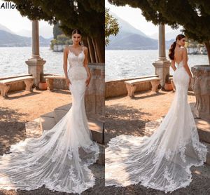 Fishtail Skirt Sexy Beach Mermaid Wedding Dresses Spaghetti Straps Appliqued Lace Boho Robes de Mariee Open Back Court Train Gorgeous Bridal Gonwns Plus Size CL1793