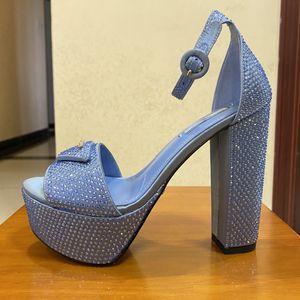 Sandali con tacco alto firmati scarpe da banchetto con strass che aumentano la piattaforma impermeabile abito da donna classico cinturino alla caviglia 13 cm scarpe a spillo 35-43 con scatola