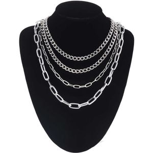 Naszyjniki wiszące 4pc/zestaw warstwa naszyjnik dziewczęta wielowarstwowe łańcuch blaviclel Kobiet Kobiet Chocker Neck Gothic Punk Jewelry Akcesoria 0206