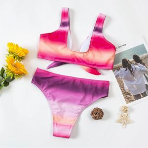 Damen-Badebekleidung, sexy Bikini, modischer Damen-Druck, siamesischer Push-up-Pad-Badeanzug, Strandmode, Batik-Zweiteiler, undefiniert
