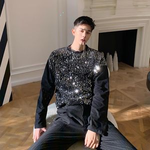 Men's T Shirts Men Reflective Sequins Long Sleeve T-shirt Male Women Couple Nightclub Stage Show Tops Tees Lovers Clothes