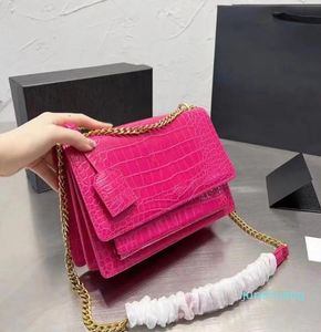 2023 H￶gkvalitativ axelv￤skor Fashion Bag Messenger Bag Luxury Wholesale avtagbara axlar B￤lte Uts￶kt tyg Perfekt h￥rdvara 986