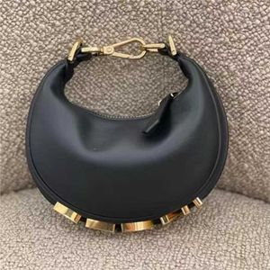 2023 Purses Clearance Outlet Online Sale 2023 New Famous Designer Metal Letter Chain Shoulder Messenger High Quality Women Purse and Handbags Fashion Wristlet Bags