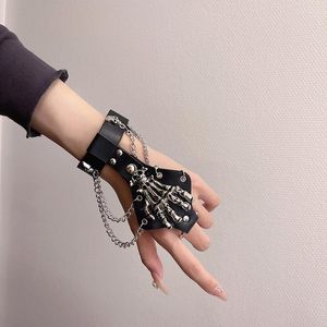 Link Bracelets Punk PU Leather Chain Skeleton Hand Bracelet For Unisex Dark Cool Street Hip Hop Rock Trend Jewelry Goth Fashion Accessories