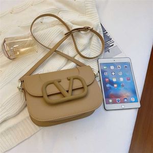 Cross Body 2023 Purses Clearance Outlet Online Sale Bag female letter new fashion square lock shoulder urban simple western-style trend cross body small bag