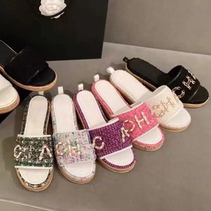 2023 Tweed House Slippers Slide Straw Woven Sandals Shoes Womens Slip On Wedge Flats Fashion Beach Mule L Flip Flops Casual Shoes Platform Chain Slider Beining