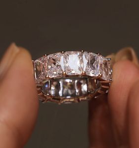 2023 Sparkling bröllopsringar Dexule Jewelry 925 Sterling Silver Gold Fill 5a Cubic Zircon Cz Diamond Eternity Handmade varumärke Kvinnor Engagement Band Ring Gift