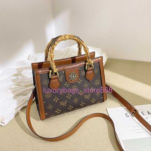 Store Handbag 95% Off Clearance Wholesale Mkf New 2023 Fashion One Shoulder Diagonal Bag Versatile Small Square Simple Spring and Summer Female