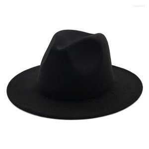 Basker breda grim enkel topp hatt panama fast färg filt fedoras för män kvinnor konstgjord ullblandning jazz mössa
