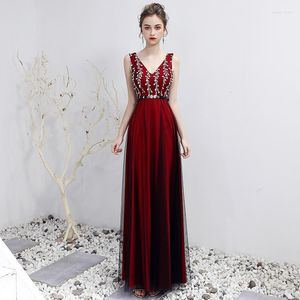 Abbigliamento etnico Abiti da sera sexy rosso vino Qi Pao Abito tradizionale cinese da donna Qipao Promozione Abito da festa in stile orientale Ospite