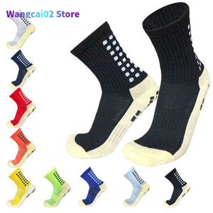 Herrstrumpor Nya utomhusfotbollsstrumpor Anti Slip Soccer Sports Men Womens Sport Socks Square Friction Film Thicked Handduk Bottom 020723H