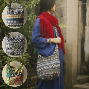 Evening Bags Classic Vintage Fringe Ball Women Shoulder Crossbody Bag Cotton Canvas Bohemian Pure Handmade Adjustable Strap