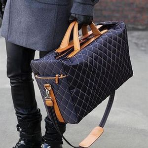 2019 New Fashion Men Billiga resev￤ska Duffle Bag Brand Designer Bagage Handv￤skor stor kapacitet sportv￤ska 50cm285l