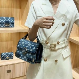 2023 V￤skor Clearance Outlets Winter New Small Square Tyg Printed Light Luxury Women's Single Shoulder Cross-Body Handbag