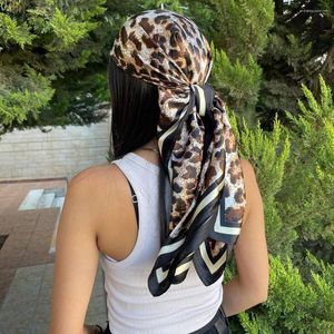 Halsdukar Silk Scarf and Wrap For Designer Kerchief Neck Head/Hair Bandana näsduk 90x90 cm huvudduk