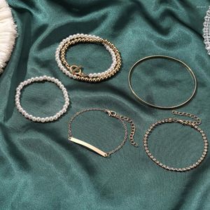 STRAND Europese en Amerikaanse sieraden Gepersonaliseerde 5-delige kralen Bracelet Punk Style Pearl Multi-layer Ot Buckle Rope Chain