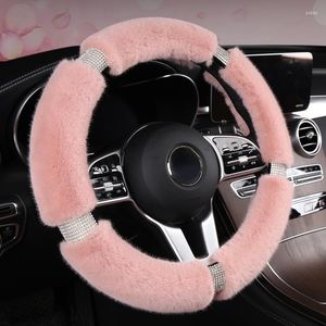 O volante do volante tampa a tampa do carro com moda fofa de diamante, alcance de pelúcia de 38 cm de acesso rosa universal interior para mulheres