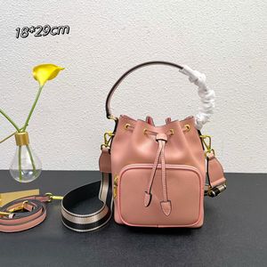 Drawstring Bags Classic Full Leather Bucket Bag Women Designer Handbags Removable Woven Shoulder Strap Leather Shoulder Strap Strapping Closure Zipper Pocket