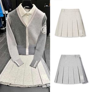 Spódnice tenisowe koreańskie ubrania golfowe modne plisowane jesienią i zimą lady szczupły anti slip 230208