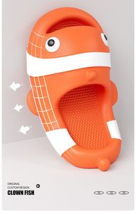 Klaun Fish Summer Cute Cute Kapcieczki Domowe Sandały z platformy łazienkowej na zewnątrz zużycie nie pośpieżu Dziewczyna Kapcieczki żeńskie żółte czarne buty