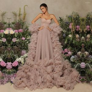 Abiti da festa Blush Pink Tulle Prom con volant Avvolgere Sweetheart Long Poshoot Abiti premaman da donna Una linea Abito da sera formale