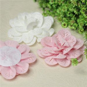 Fiori decorativi 5 Pz/lotto 6 CENTIMETRI Bianco Rosa Fiore Finto Accessori di Abbigliamento Fatti A Mano Spilla FAI DA TE Materiale In Poliestere A017