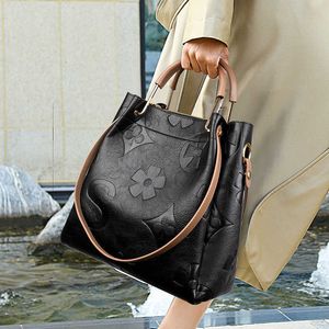 Stores Export Handbags Online Bag Women's Spring and Autumn New Fashion Bucket Texture Embossed Handbag Large Capacity Diagonal Span