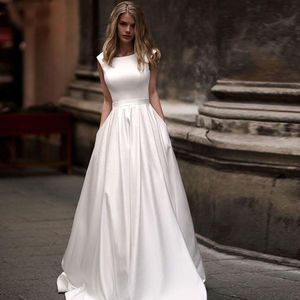 Suknia ślubna Inne sukienki Boho prosta satyna A-line 2023 z kieszenią bez pleców długość podłogi Elegancka urocza suknia ślubna Siek