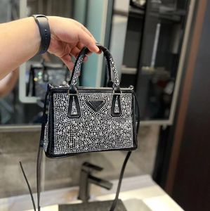 Designer Bag Fashionbags Handbags Crossbody Bag Black Handbag Women Crossbodys Pink diamonds Zippy Shoulder Bags Casual Pochette Duffel Bag luxurys designe