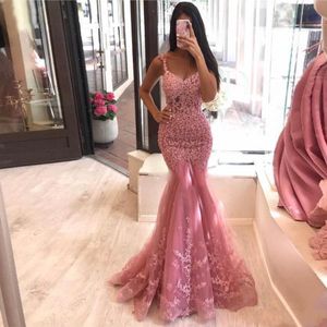 Abendkleider tragen Dubai Arabische Meerjungfrau Spaghetti -Gurte Tüll Spitzen Applikationen Perlen formelle Prom Party Kleider Kleider Celebrity Dres