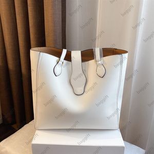 2021 Printemps Italie Designers Luxury Femmes Sacs Pain Handbags Medium Totes 1970 Double G Strap Shopper Leather Pocket Lady ￩paule 321M