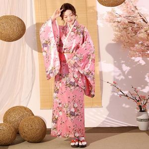 エスニック衣類女性用風呂ローブユカタ女性ヴィンテージコスプレコスチュームイブニングドレス伝統的な日本の花の着物とオビ